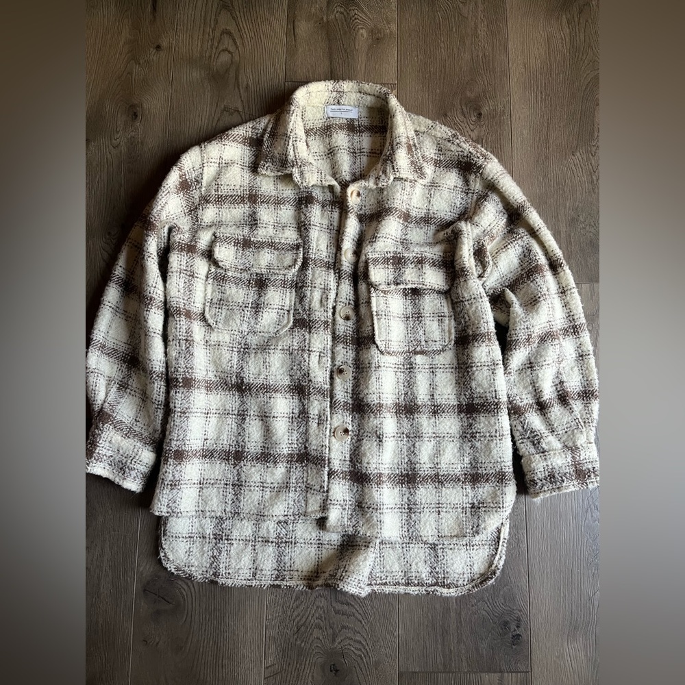 The Lifestyled Co Beige Thick Flannel